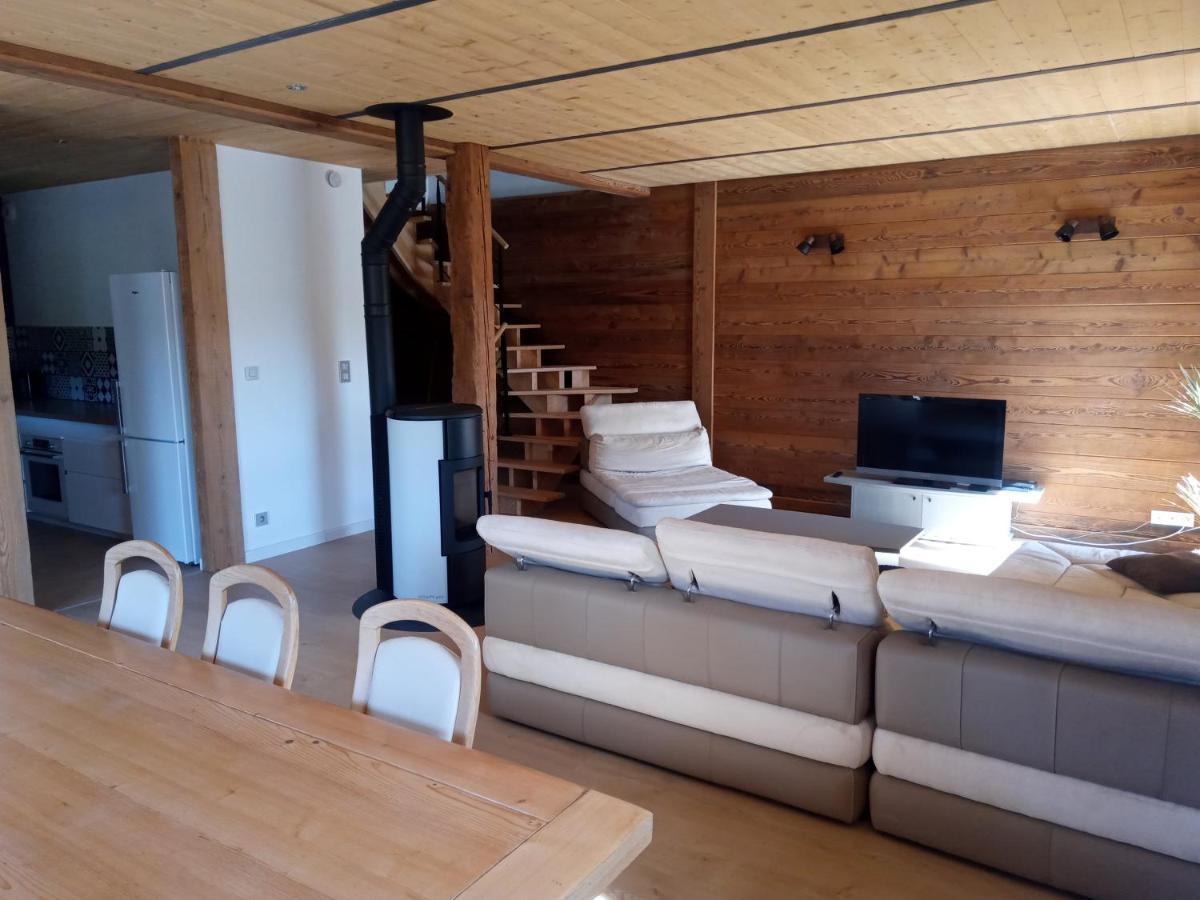 Grand Et Bel Appartement Au Coeur Du Haut-Doubs Orchamps-Vennes Luaran gambar